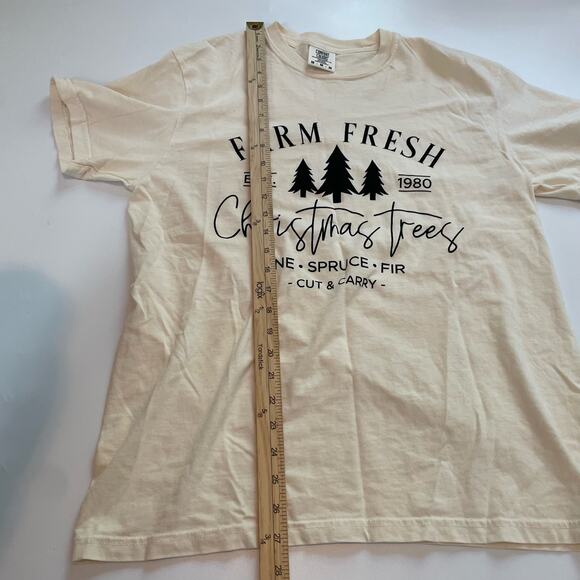 Farm Fresh Christmas Trees Beige Black T-Shirt Size M - Picture 4 of 5